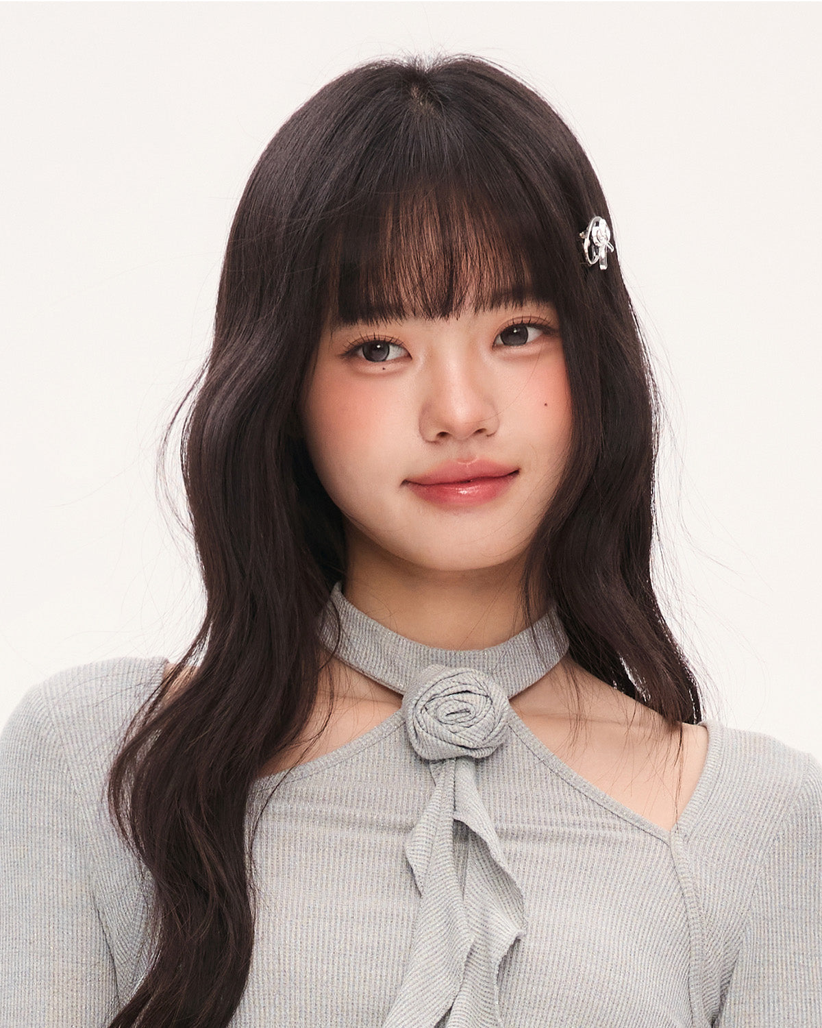 weekendhub デザインスリムロングスリーブトップス女性用 2025年新作スタイリッシュスリムユニークトップス秋シングルウェア用 NOCTONE