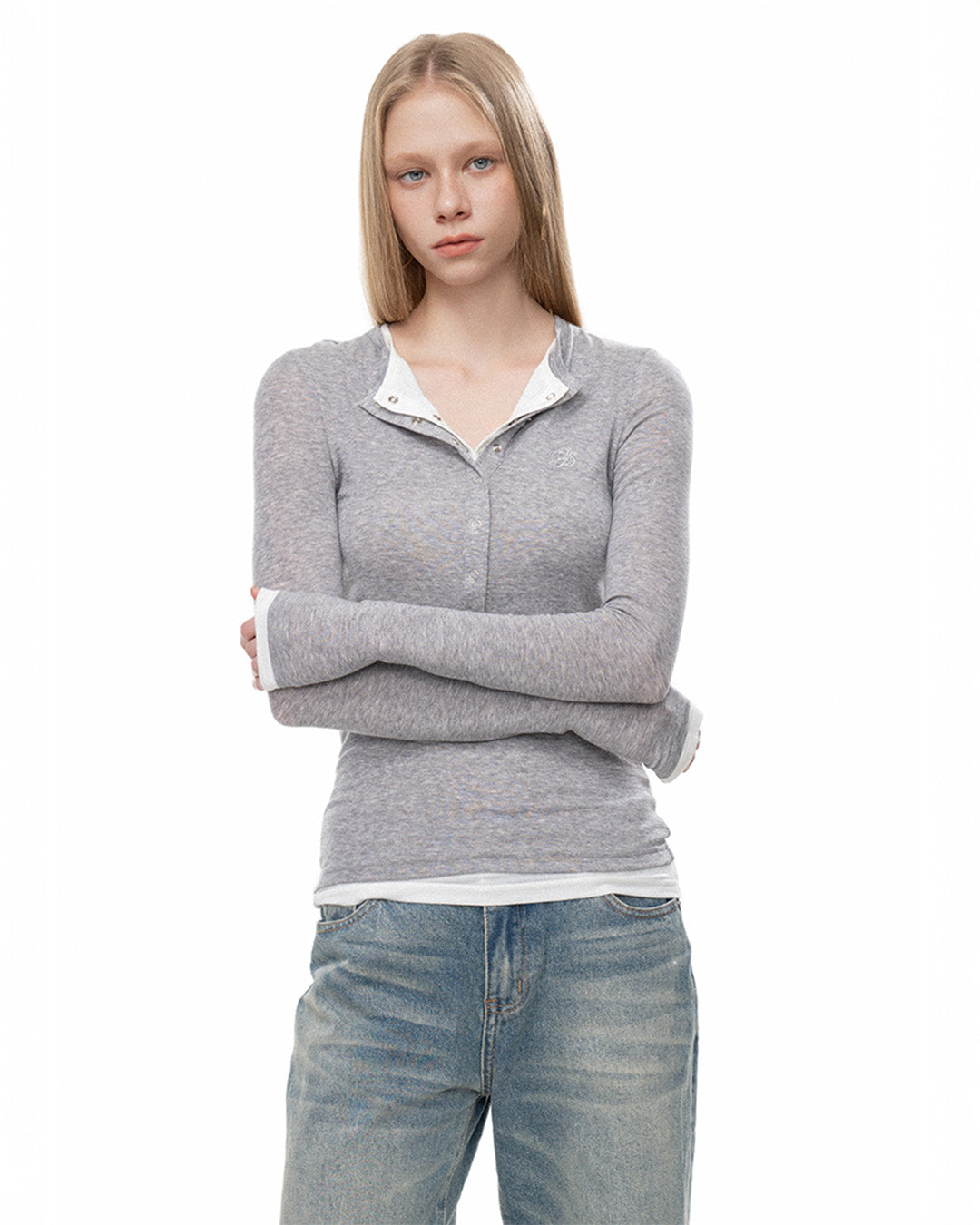 OFFSOUL ヨーロピアン&アメリカンホットガールズスリムフィット&スリムフェイクツーピースエンブロイダリートップス秋/冬用厚手ヘンリーネック長袖Tシャツ女性用 NOCTONE