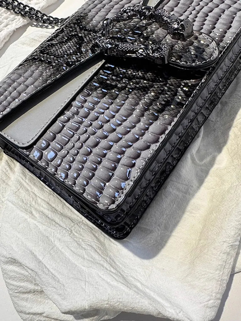 Zuo Zuo's Family 2025 新作レディースバッグファッションチェーンメッセンジャーバッグクロコダイル柄多目的ニッチショルダーバッカスレディースバッグ NOCTONE