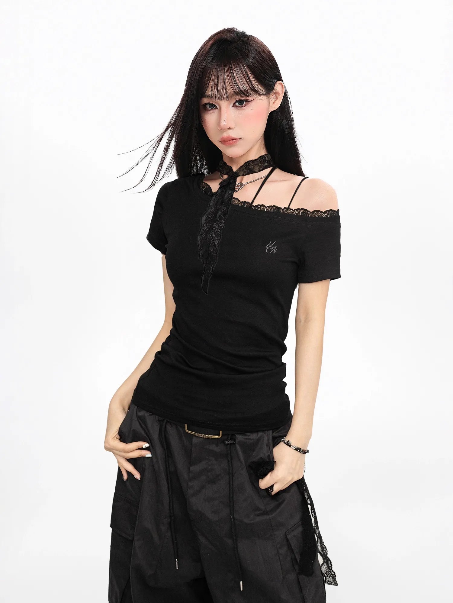 ダークフェミニン・アシメネックT NOCTONE