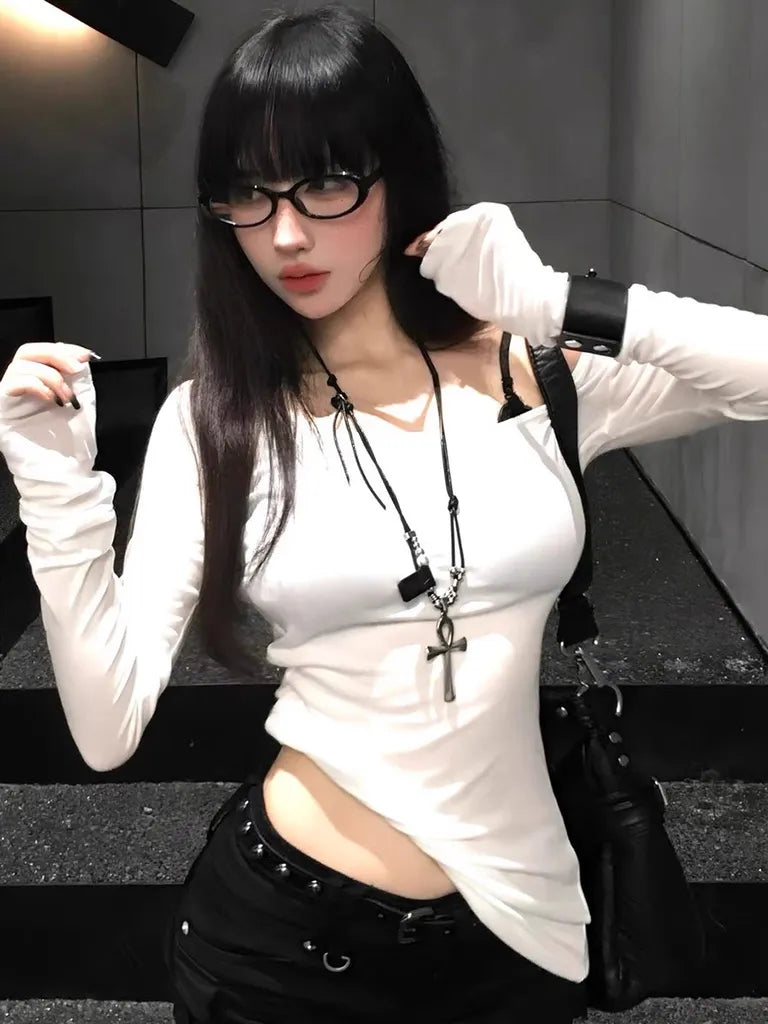 Y2K Heavy Industries クロスネックレス、ホットミレニアルガールズ、スウィートアンドクール、サブカルチャー、ワンダリング、ウェイストランドスタイル、パンク、ゴシック、ニッチ NOCTONE