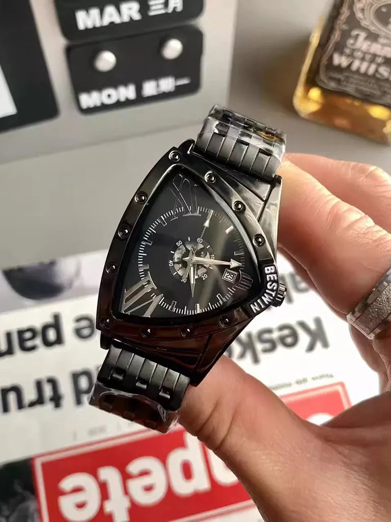 ワームホールコンセプトウォッチ、メンズトライアングル、ハイクラス、トレンディ、パーソナライズ、ヒップホップ、ニッチデザイン、クォーツウォッチ、シルバー、ホロー NOCTONE