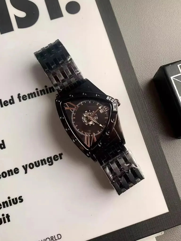 ワームホールコンセプトウォッチ、メンズトライアングル、ハイクラス、トレンディ、パーソナライズ、ヒップホップ、ニッチデザイン、クォーツウォッチ、シルバー、ホロー NOCTONE