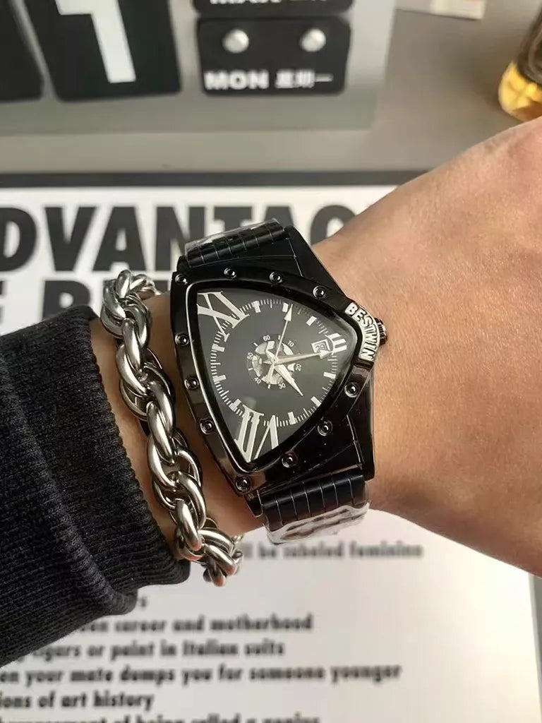 ワームホールコンセプトウォッチ、メンズトライアングル、ハイクラス、トレンディ、パーソナライズ、ヒップホップ、ニッチデザイン、クォーツウォッチ、シルバー、ホロー NOCTONE