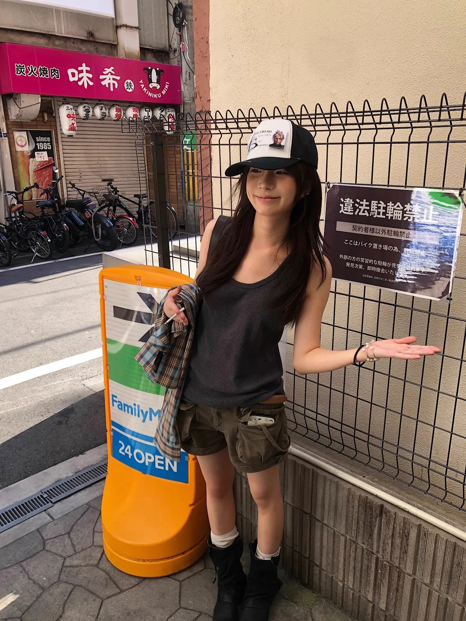 Y2Kグラフィック トラッカーメッシュキャップ NOCTONE