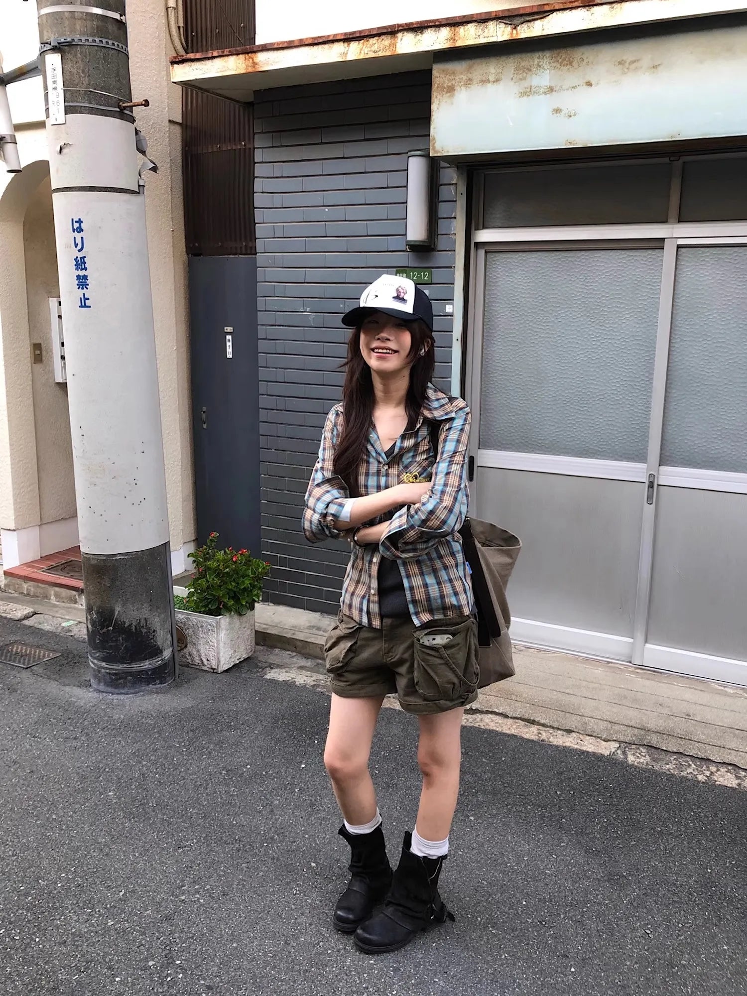 Y2Kグラフィック トラッカーメッシュキャップ NOCTONE