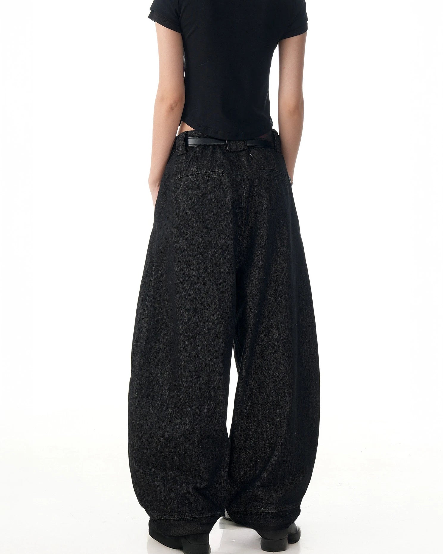 Vintage Clean Fit Wide Leg Jeans