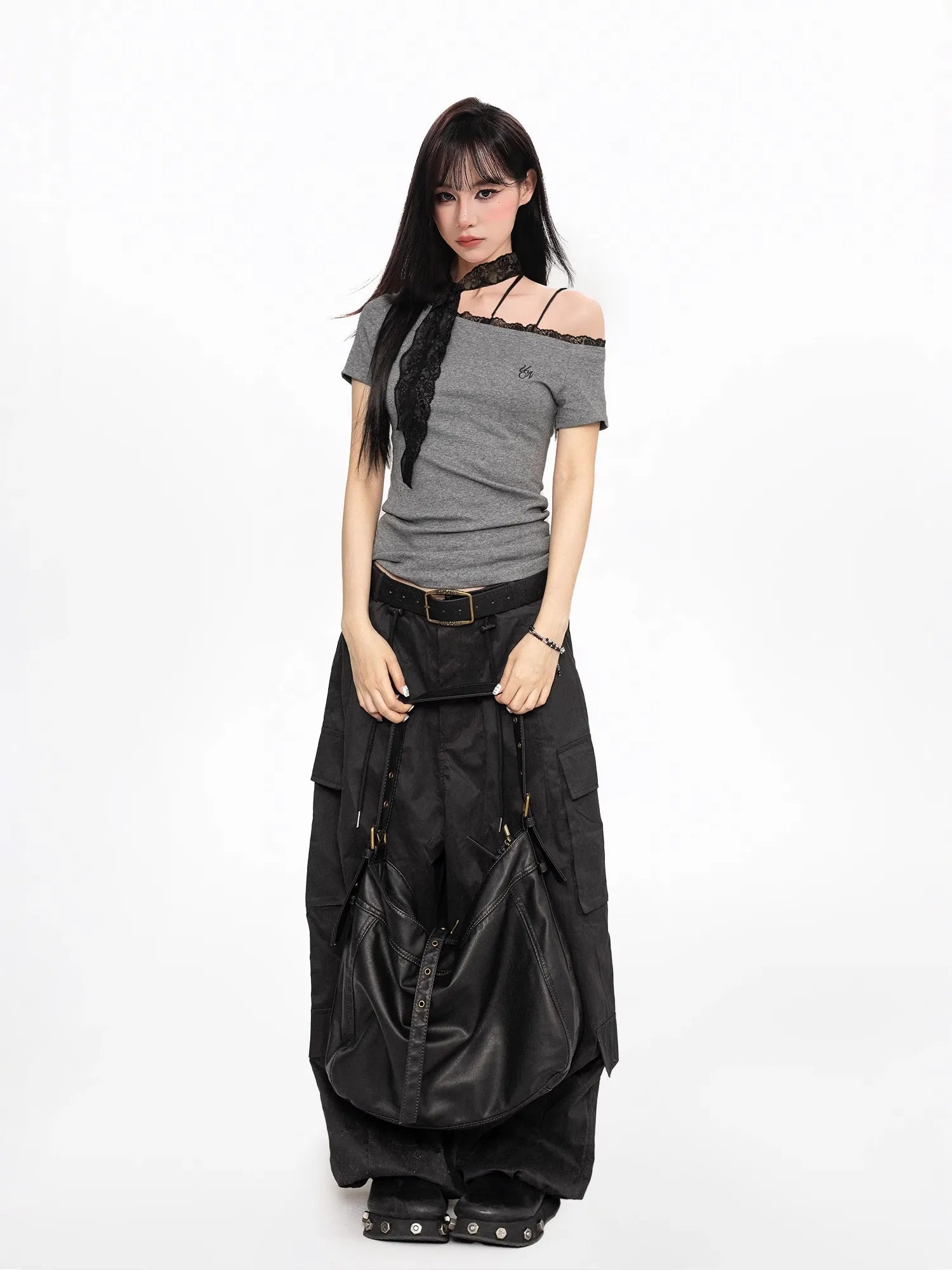 ダークフェミニン・アシメネックT NOCTONE