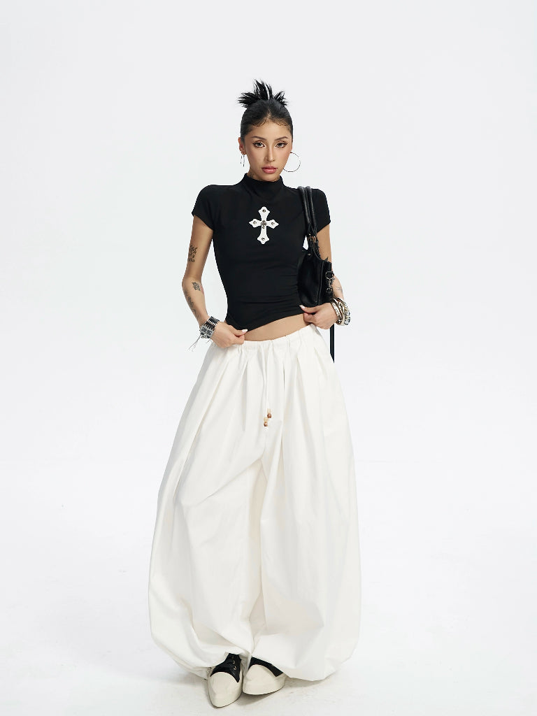 女性用ワイルドゼロブラックTシャツ夏用アメリカンスリムフィットスリムデザインニッチショルダースモールハイネック半袖トップ NOCTONE